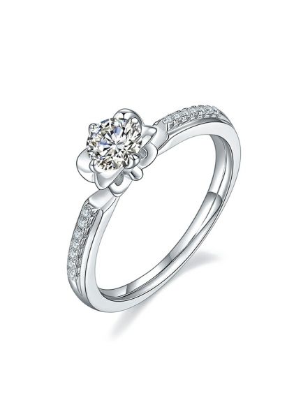خاتم الماس المويسانتي شكل الأزهار