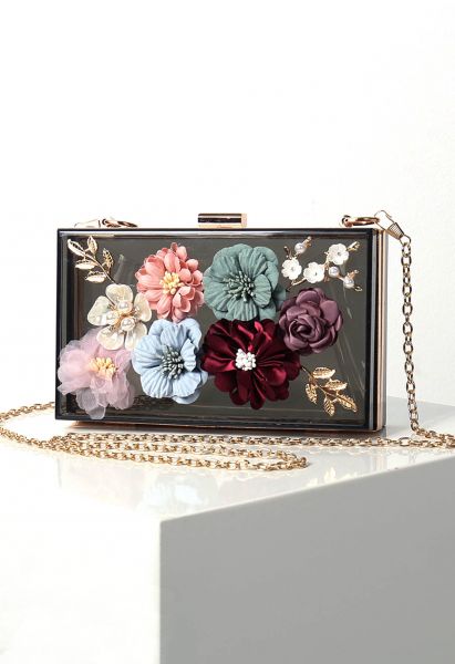 حقيبة يد أنيقة ثلاثية الأبعاد من الأزهار باللون الأسود