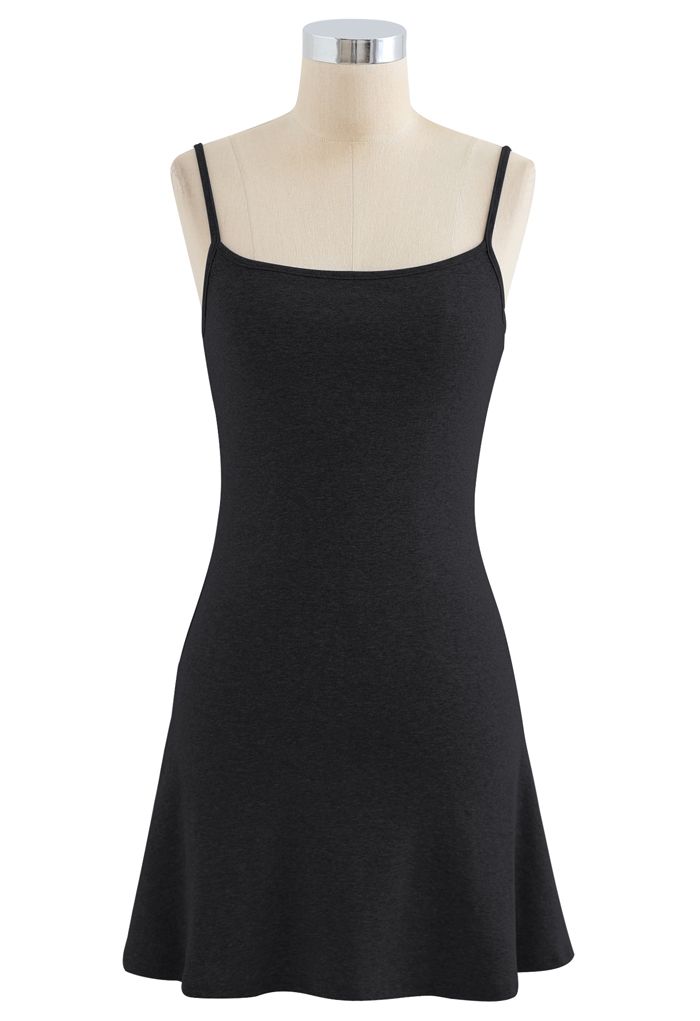 فستان من مزيج القطن برقبة على شكل V وأزرار Twinset باللون الأسود