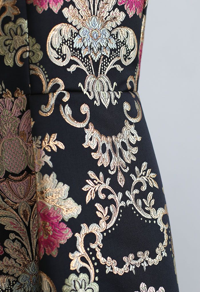 فستان بيوني باروك جاكار رائع باللون الأسود