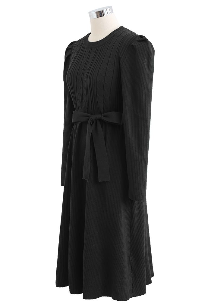 فستان متوسط الطول بأكمام جيغوت منسوجة جديلة باللون الأسود
