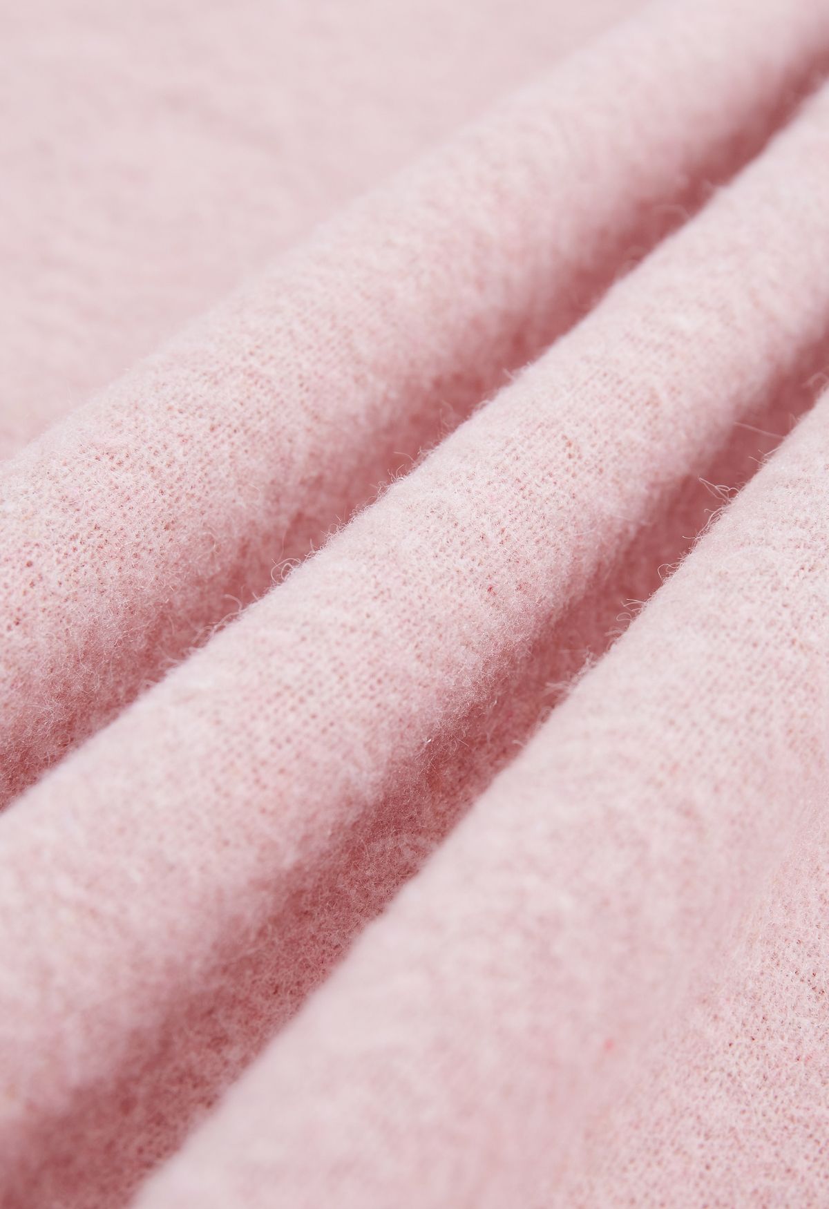 بونشو فرو صناعي بربطة عنق ذاتيًا باللون الوردي
