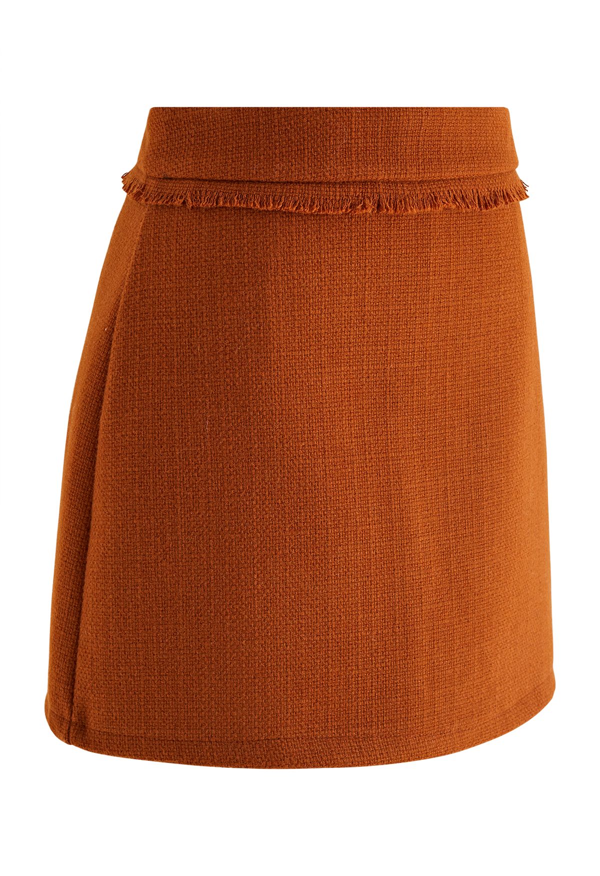 تنورة قصيرة من التويد مزينة بشراشيب باللون البرتقالي