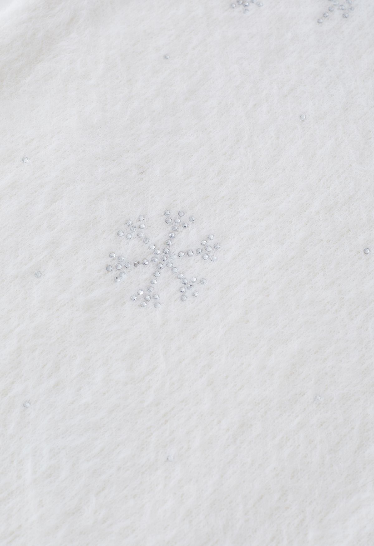 حجر الراين Snowflake الياقة المدورة فستان محبوك باللون الأبيض
