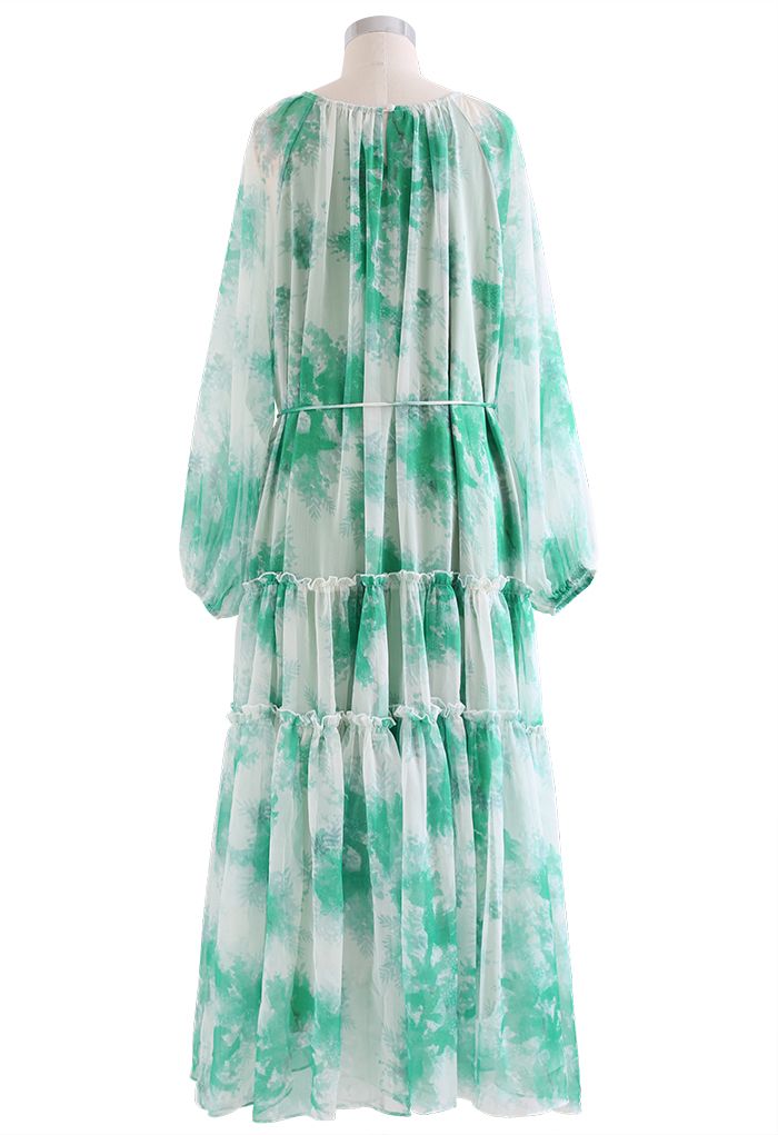 فستان ماكسي شيفون بحافة مكشكشة بنقشة زهور ضبابي باللون الأخضر