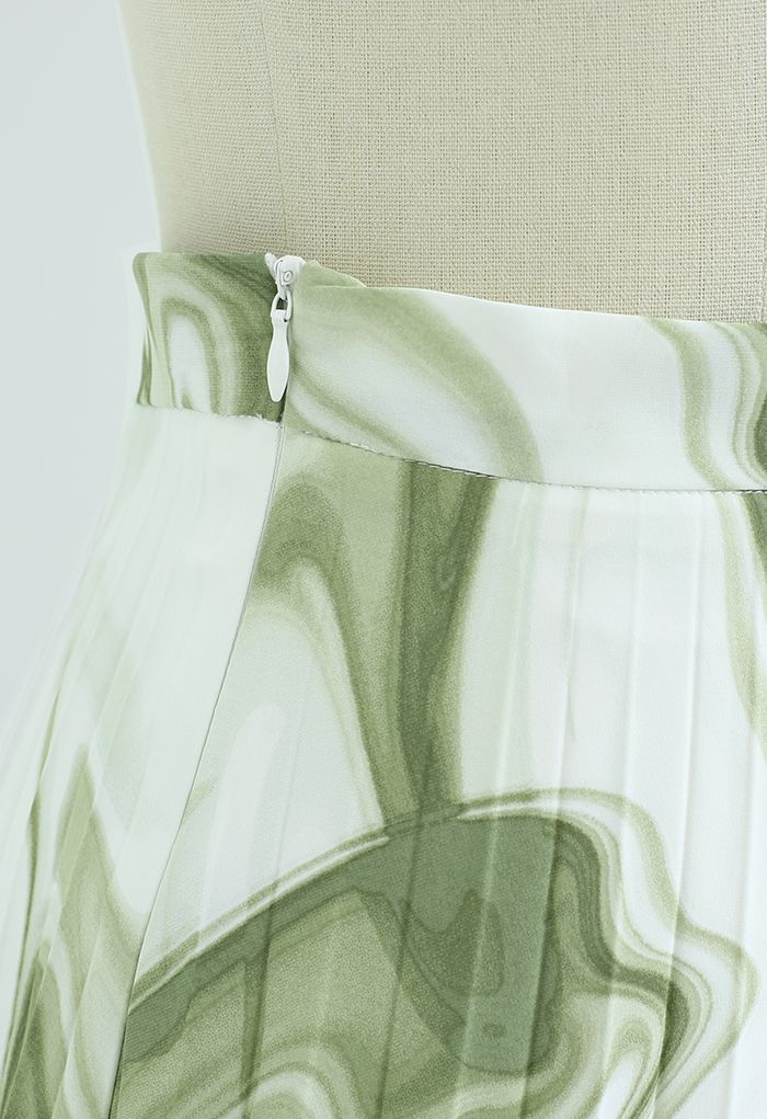 تنورة ميدي بطبعة دوامة بألوان مائية باللون الأخضر