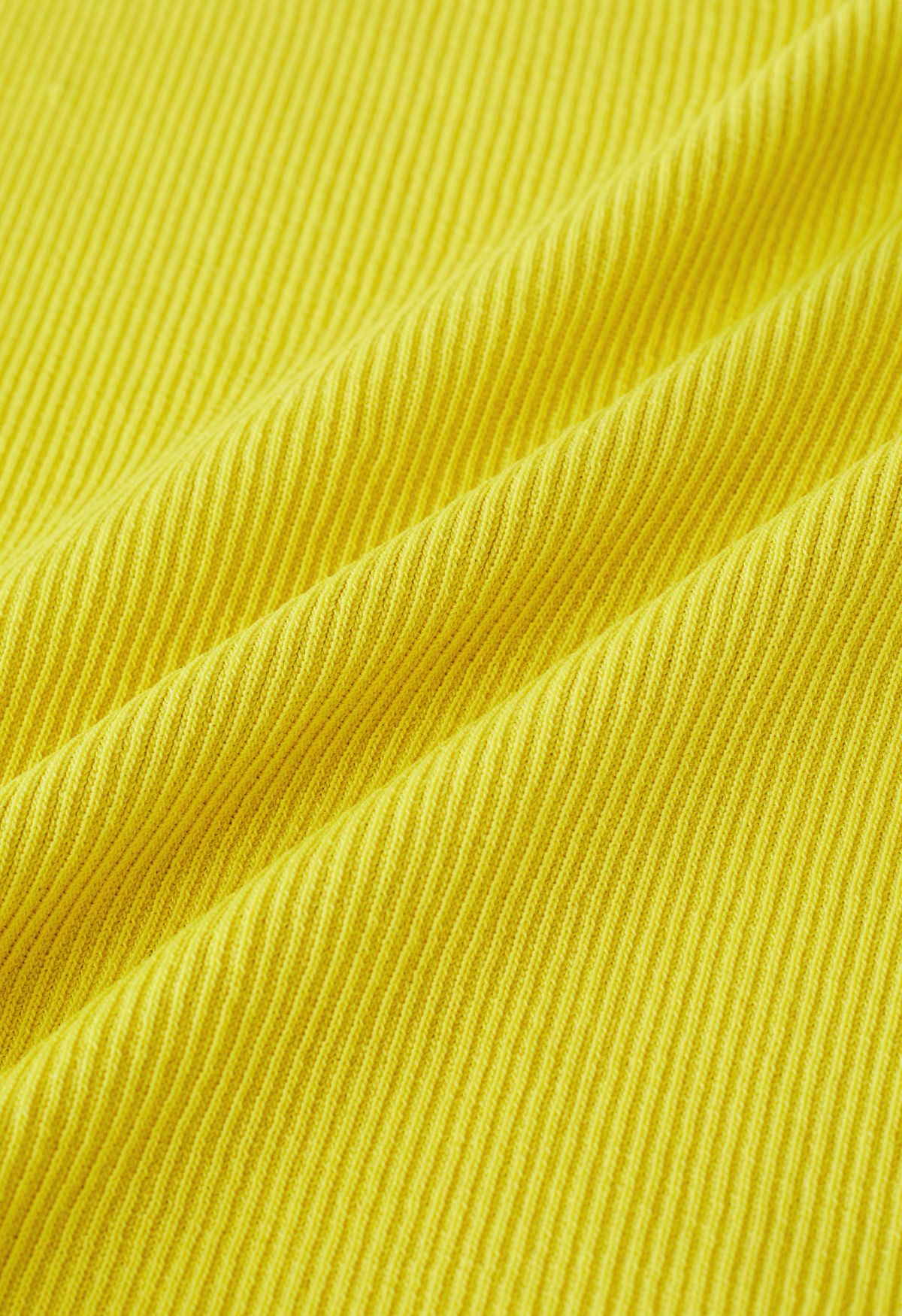 بلوزة قصيرة منسوجة ضلع بياقة على شكل قارب باللون الأصفر