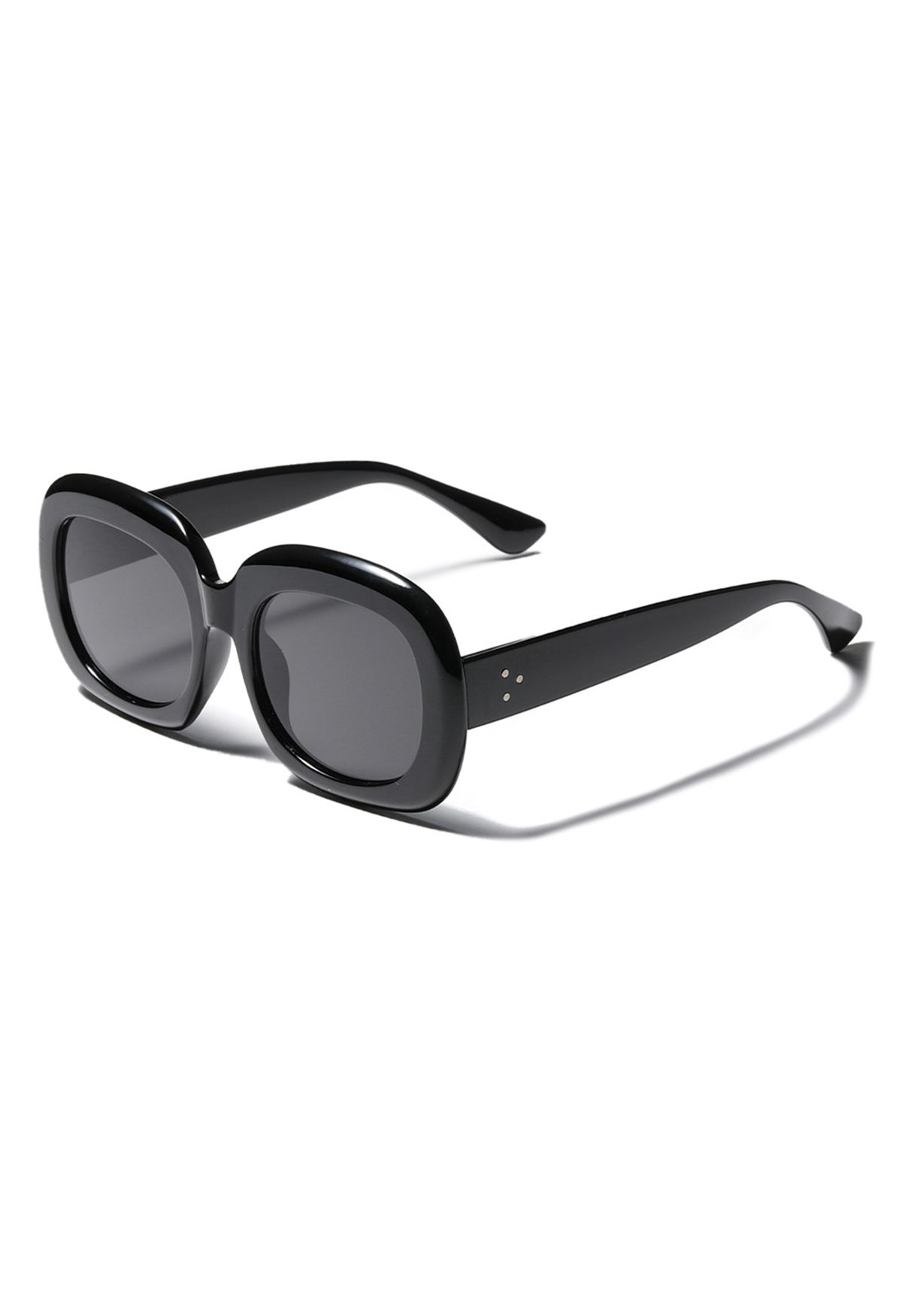 نظارة شمسية أنيقة سوداء كاملة الحواف