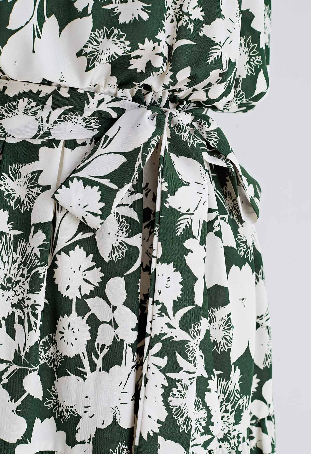 فستان ماكسي برباط حول الرقبة ورباط على الخصر باللون الأخضر الزهري