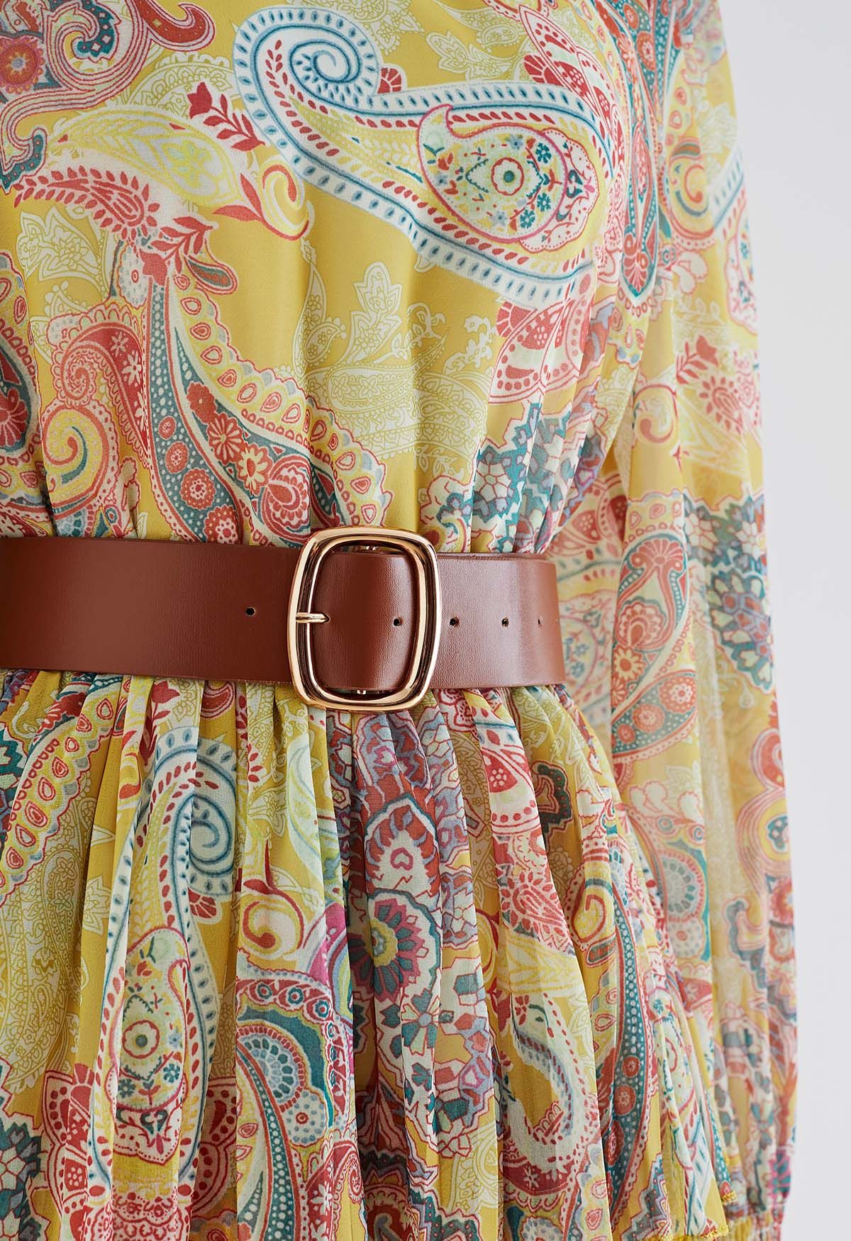 فستان شيفون متدرج بحزام مطبوع بيزلي باللون الأصفر