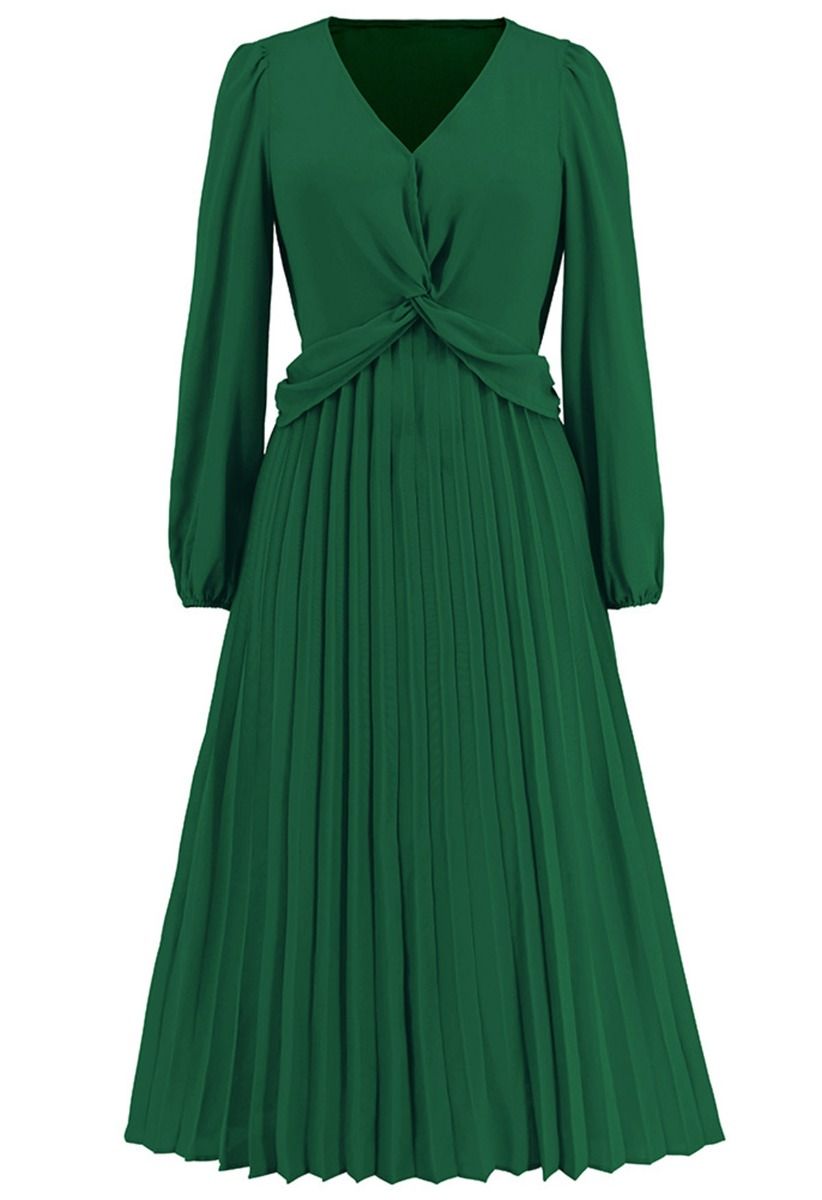 فستان بطيات أمامية ملتوية على شكل حرف V باللون الأخضر الداكن