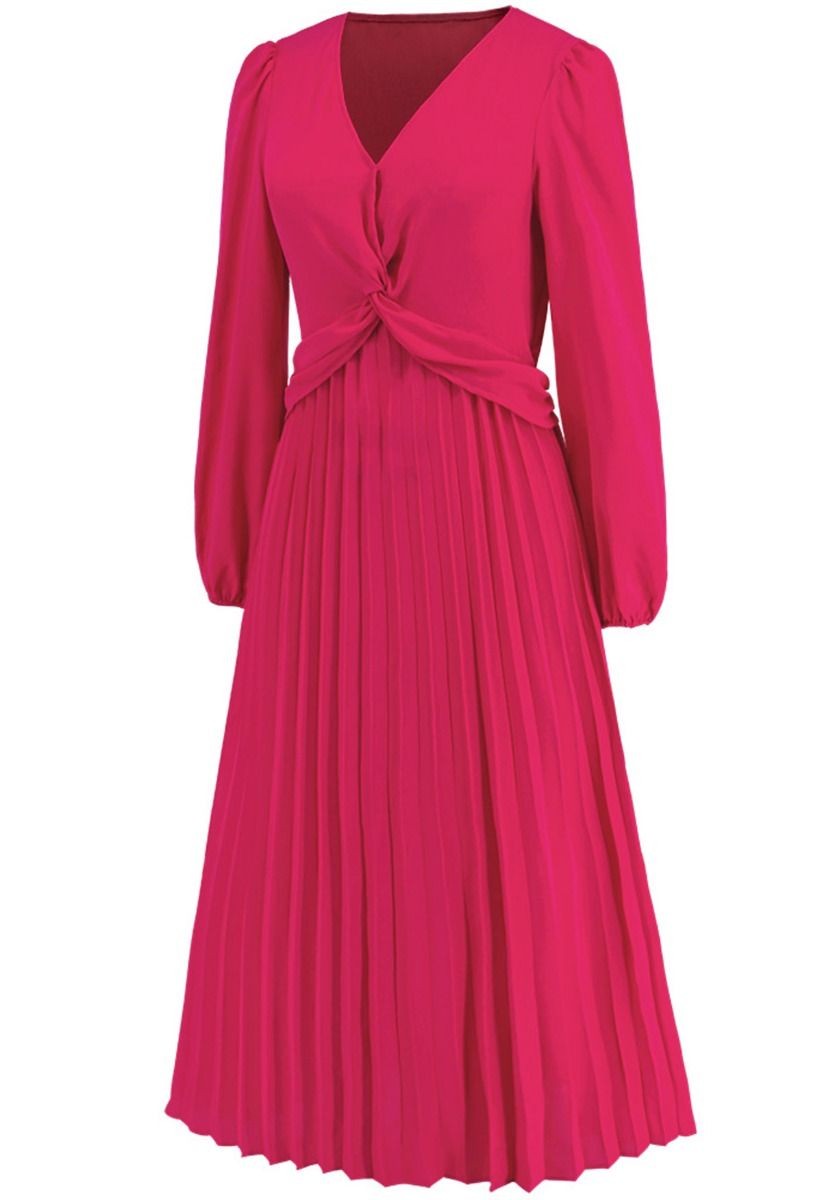 فستان بطيات أمامية ملتوية ورقبة على شكل حرف V باللون الأرجواني