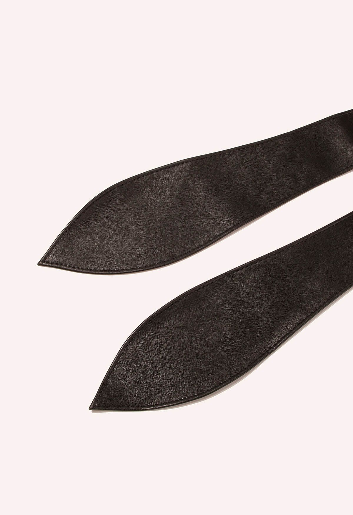حزام كورسيه من الجلد الصناعي باللون الأسود
