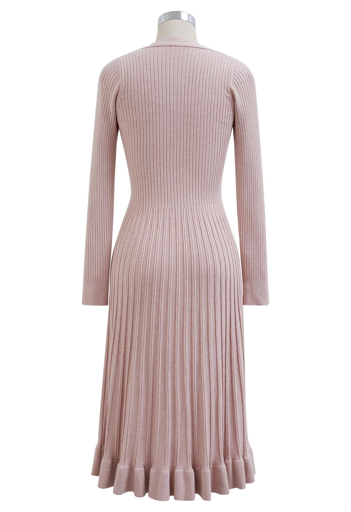 فستان متوسط الطول منسوج ومضلع بأزرار أمامية باللون الوردي
