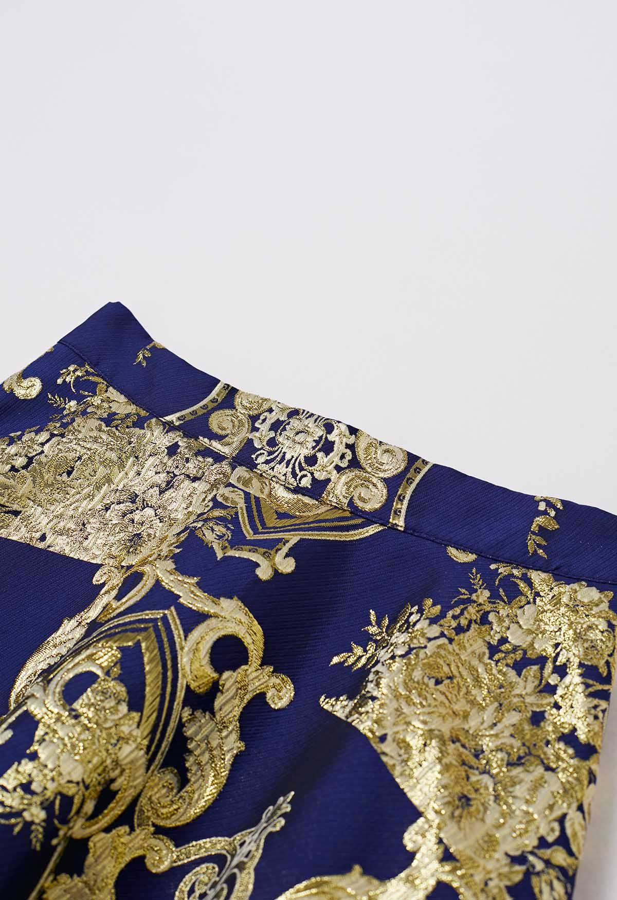 تنورة طويلة من قماش الجاكار الباروكي بخيط معدني ساحر باللون الأزرق الداكن