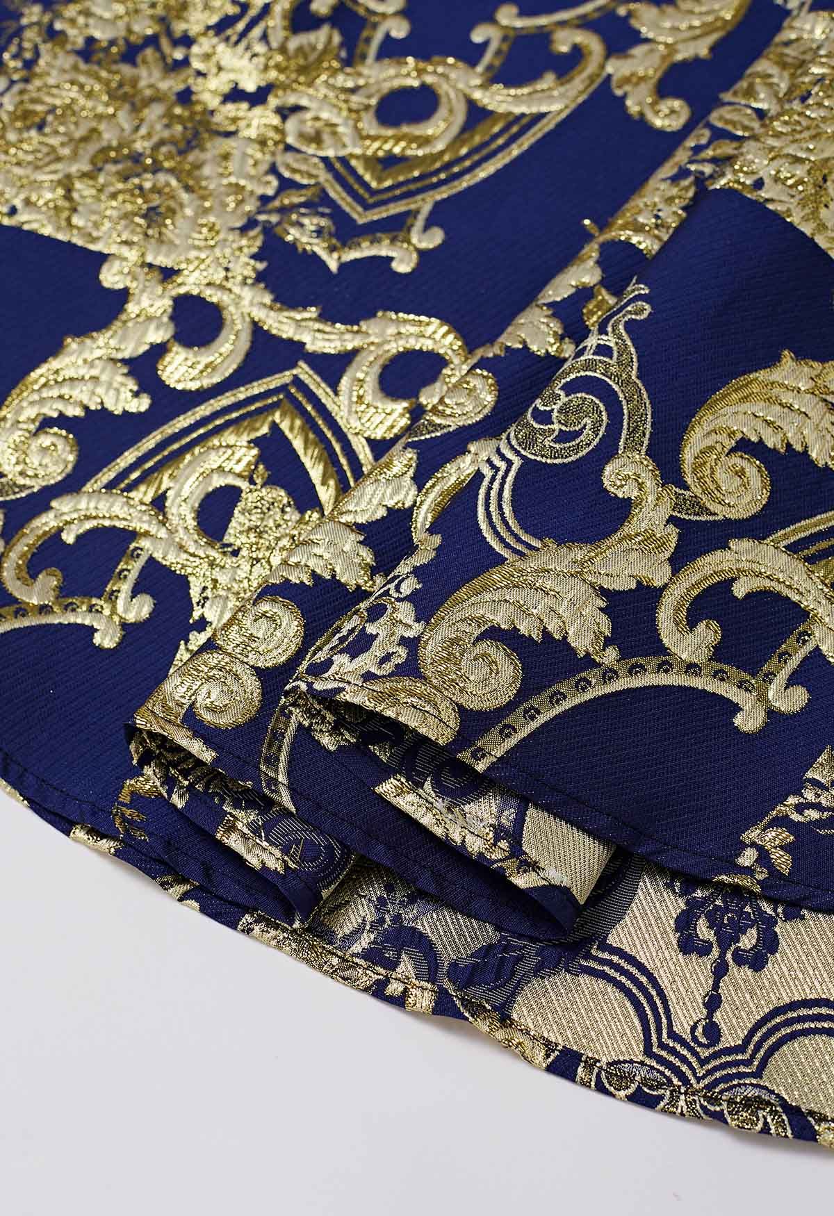 تنورة طويلة من قماش الجاكار الباروكي بخيط معدني ساحر باللون الأزرق الداكن