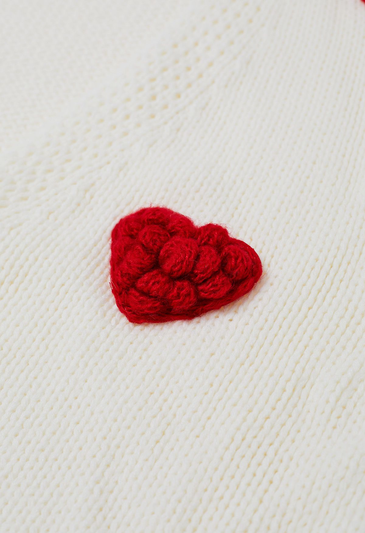 كارديجان رومانسي ثلاثي الأبعاد على شكل قلب باللون الأبيض