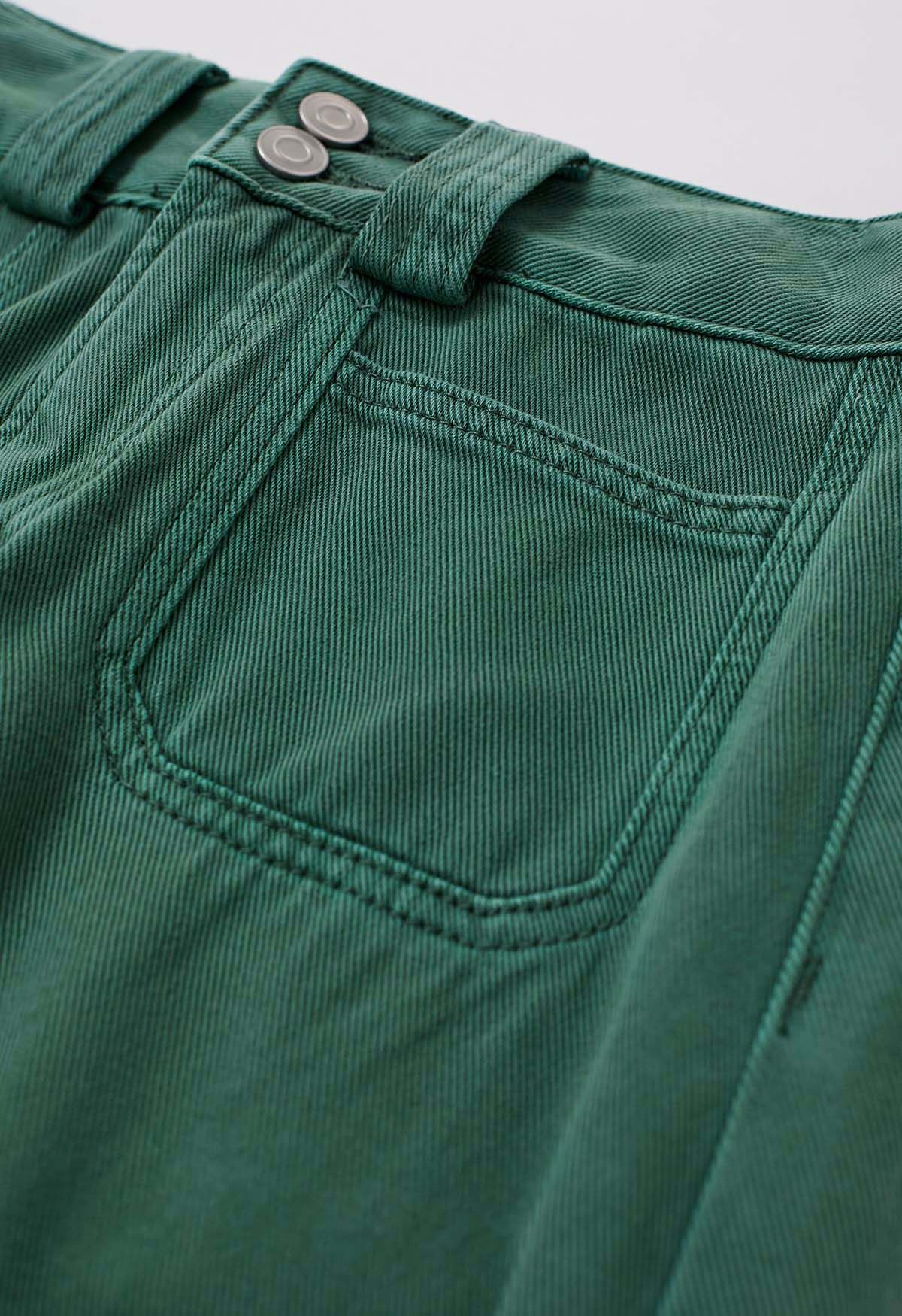 بنطال جينز كلاسيكي بأرجل مستقيمة باللون الأخضر