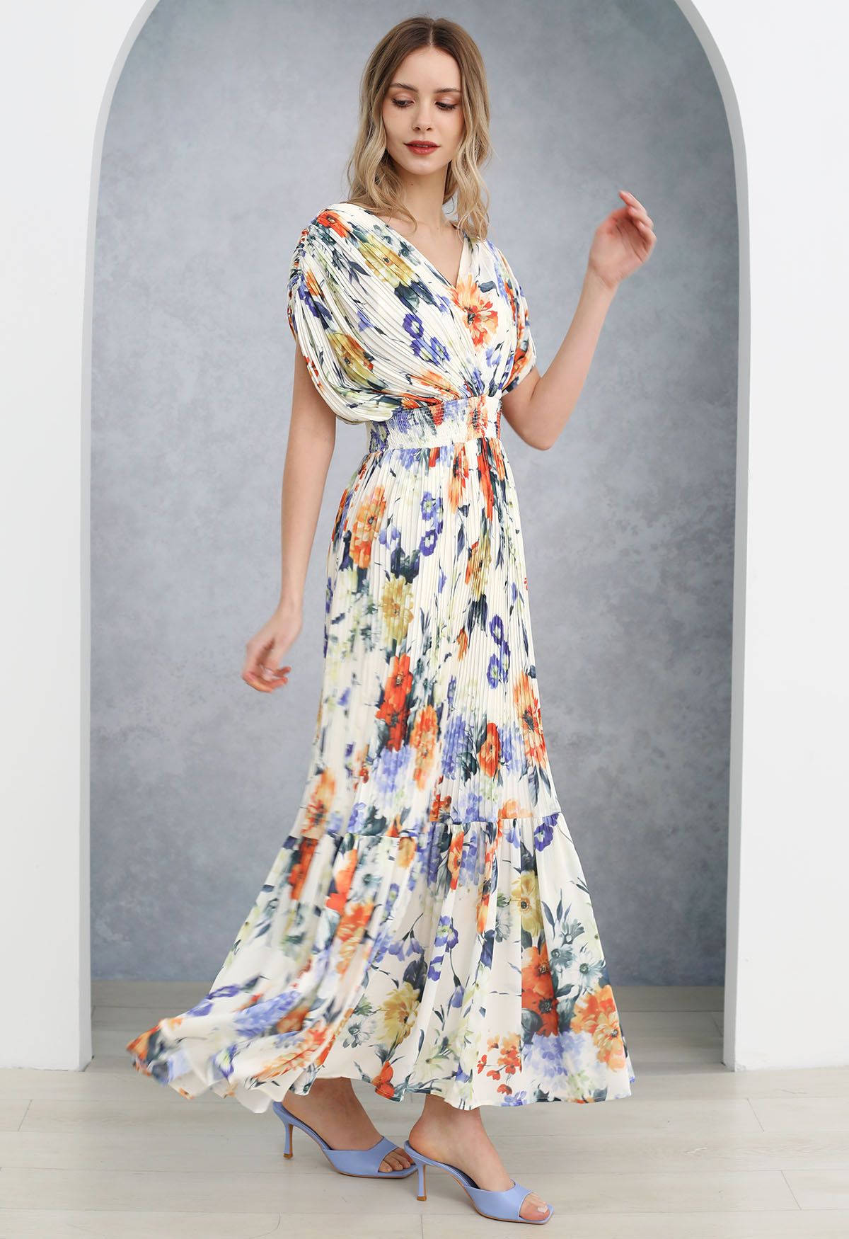فستان ماكسي بطيات من Vernal Blossom