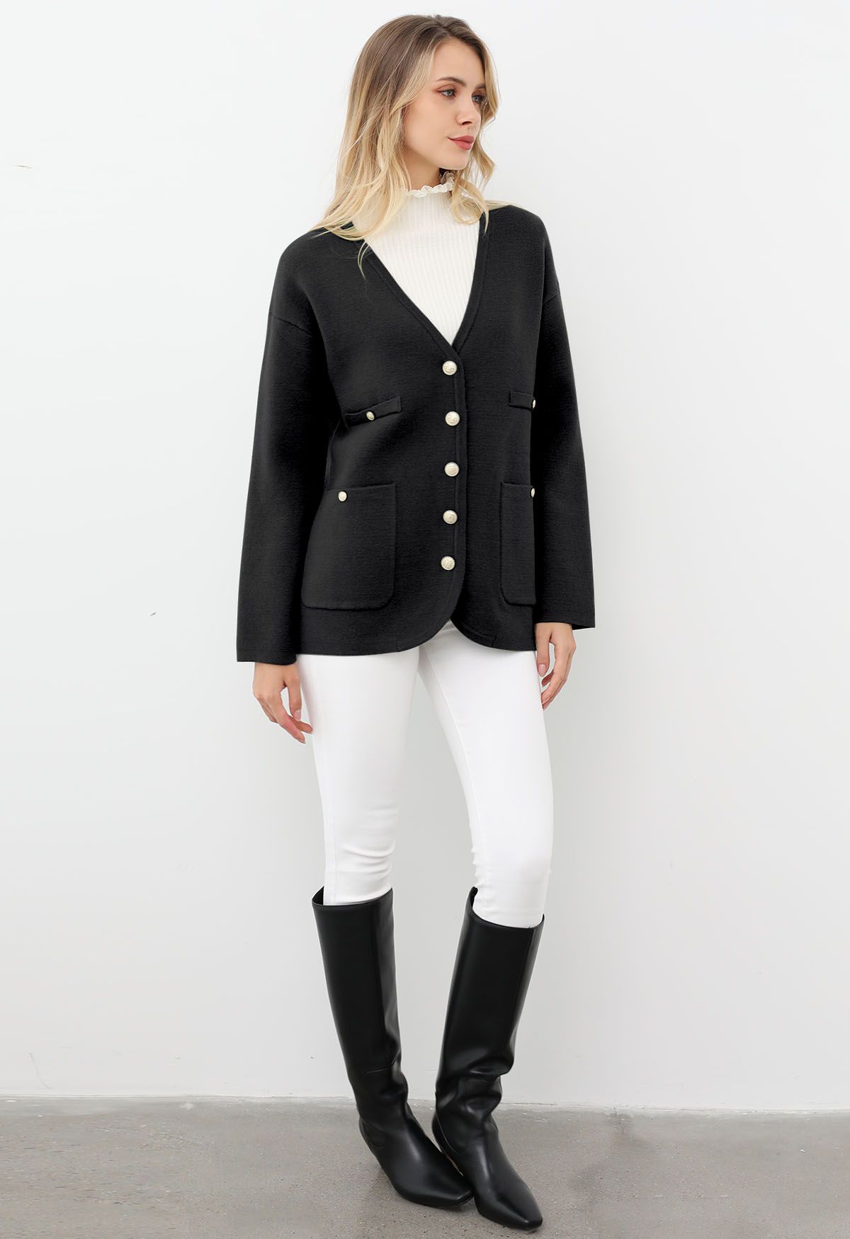 Impressive Patch Pocket Button Down Knit Cardigan in Black