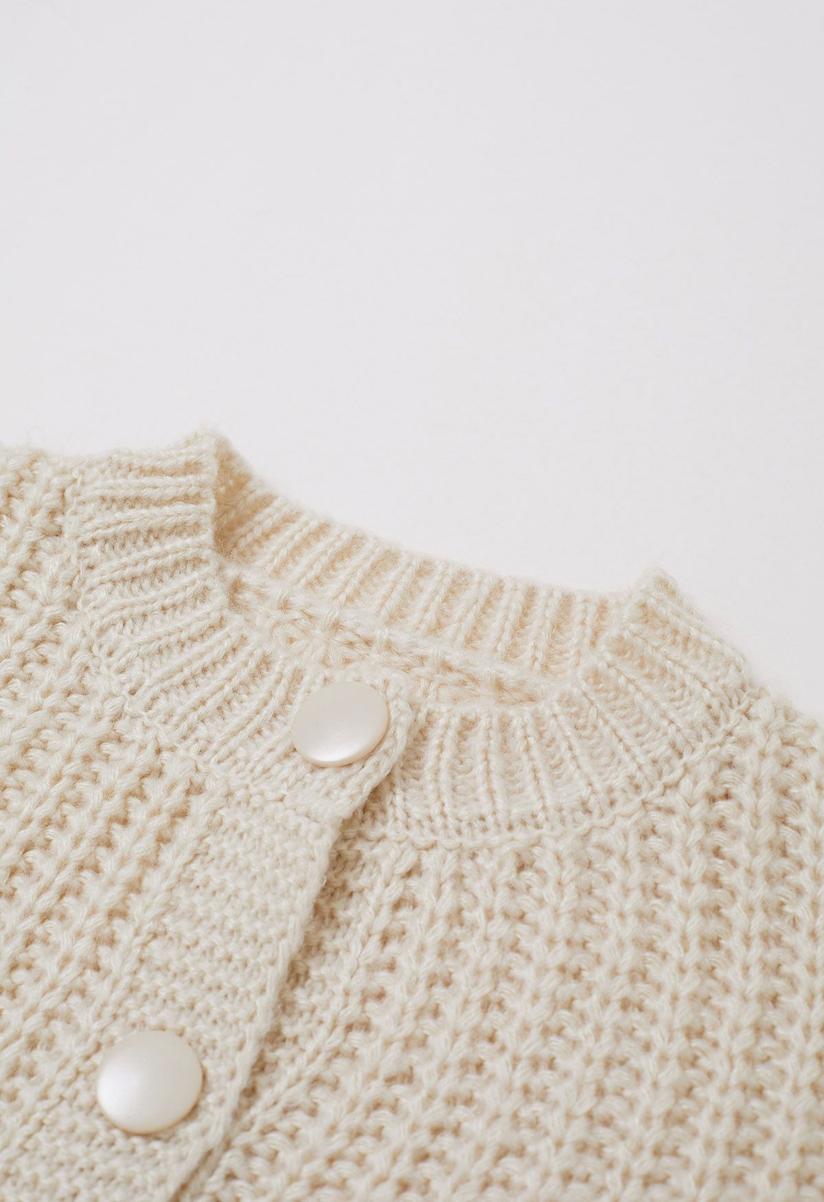 Puff Sleeves Buttoned Crop Chunky Knit Cardigan in Cream