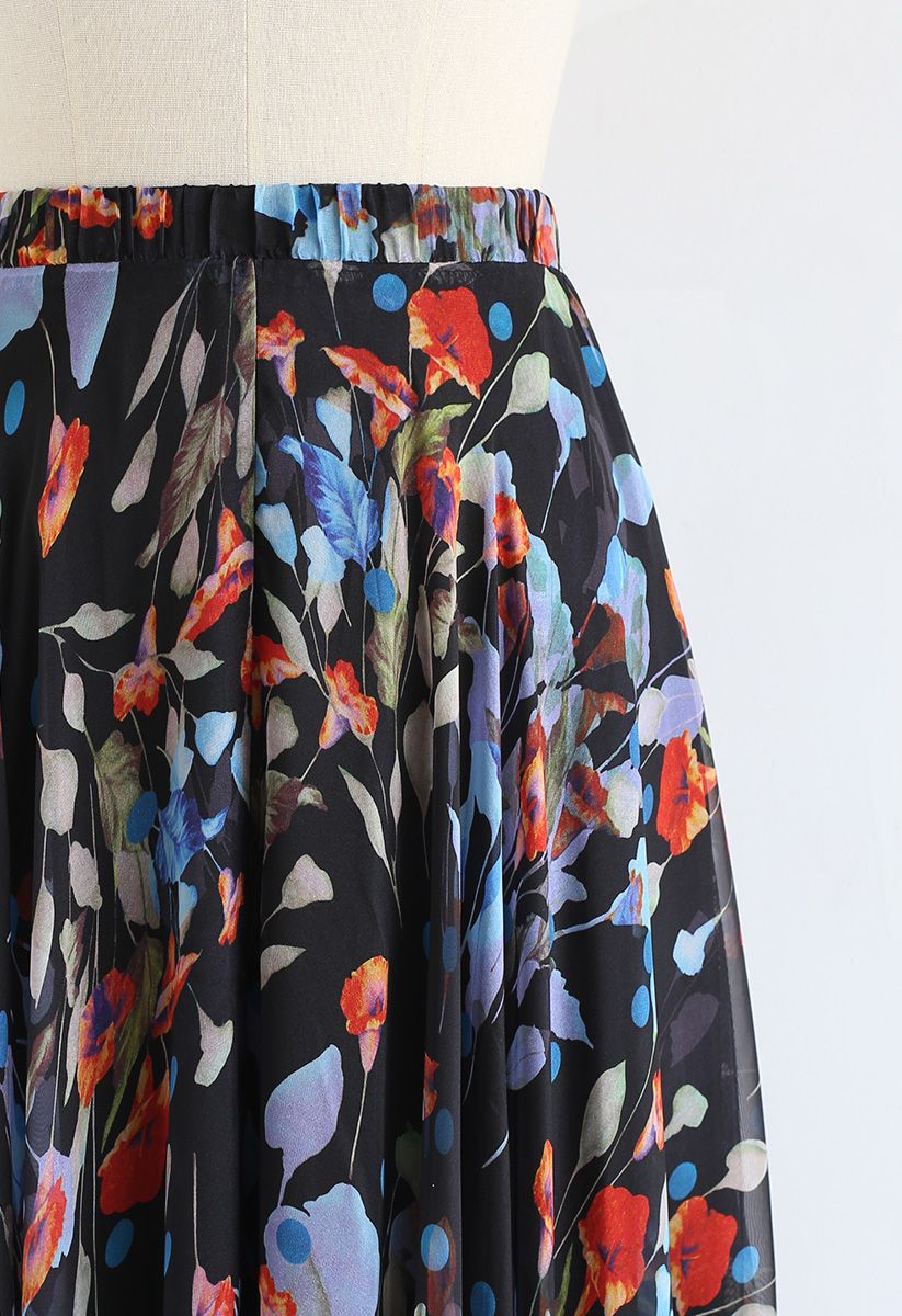 تنورة ماكسي بألوان مائية من Blooming Calla Lily باللون الأسود