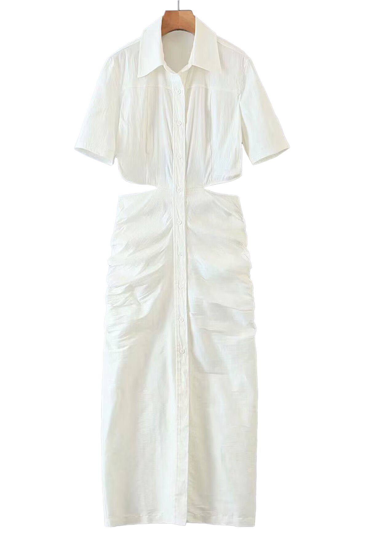 فستان قميص مكشكش بفتحة الخصر من الجانب باللون الأبيض