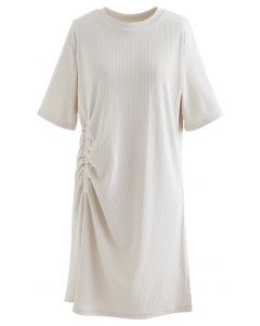 فستان تي شيرت مكشكش قابل للتمدد باللون الرملي