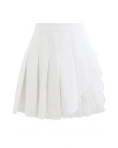 تنورة صغيرة مطوية شبكية باللون الأبيض