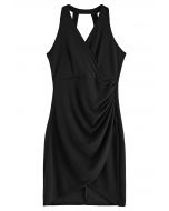 فستان ملفوف بحاشية توليب باللون الأسود
